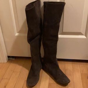 Like NEW B2 brown suede boots 38